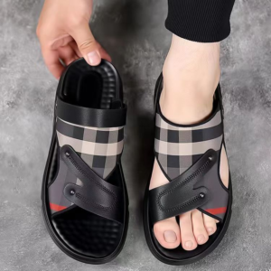 High-end outdoor sandals and slippers