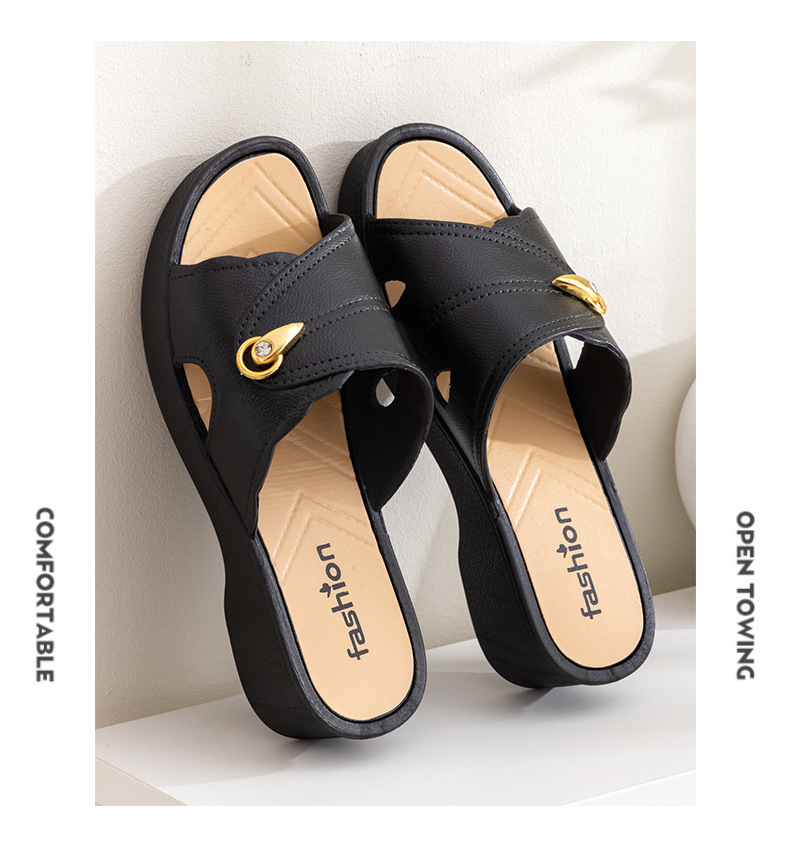 flip flops,slippers,sandals